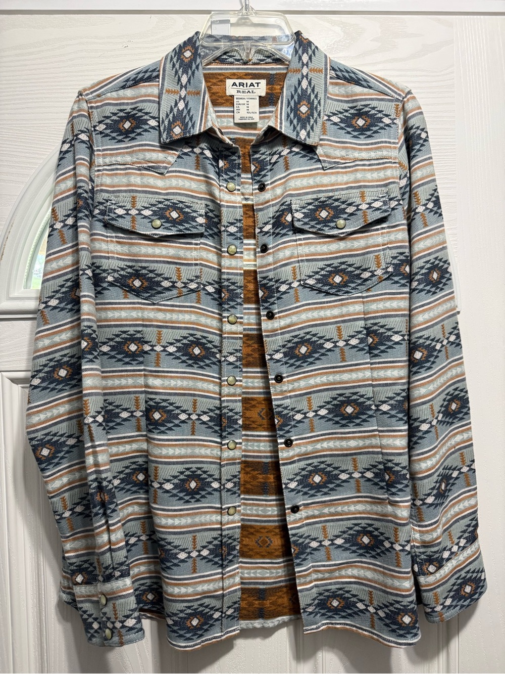 Women’s Ariat Aztec-Pattern Lightweight Shirt Jacket in Blue and Brown